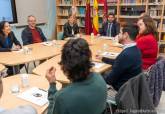 Visita al IES Santa Lucía para presentar el programa Icue