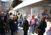 Inauguraci�n de la VII Muestra de Voluntariado de la UCAM en la Plaza de Juan XXIII