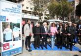 Inauguraci�n de la VII Muestra de Voluntariado de la UCAM en la Plaza de Juan XXIII