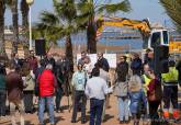 Pruebas del proyecto de retirada de lodos en la playa de Los Urrutias