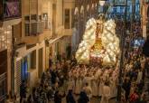 La corporación municipal acompaña al Santo Entierro en la procesión marraja del Viernes Santo