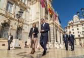 Visita alcalde de Murcia, Jos Ballesta, al Palacio Consistorial de Cartagena.