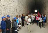 La alcaldesa con los mayores de Senda Senior en la peregrinacin desde Cehegn a Caravaca