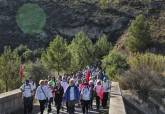 La alcaldesa con los mayores de Senda Senior en la peregrinacin desde Cehegn a Caravaca