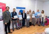 Entrega de diplomas a los alumnos de los cursos ADLE Impulsa