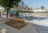 Trabajos en la avenida del Cantn de reparacin del firme tras la rotura de una tubera de la MCT. 