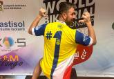 El ciclista cartagenero Ral Martnez en el Campeonato del Mundo de Bike Trial
