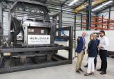 Visita de la alcaldesa, Noelia Arroyo, a la empresa Herjimar en el Polgono de Los Camachos