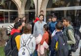 Visita de alumnos del IES San Isidoro de Los Dolores al Archivo Municipal