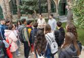 Visita de alumnos del IES San Isidoro de Los Dolores al Archivo Municipal
