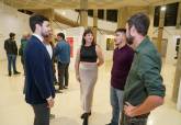 Los jvenes artistas Mara Briones, Javier Cruzado y Arturo Mndez exponen 'Estrategias oblicuas' en El Luzzy