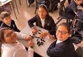 El Programa ADE de la Concejala de Deportes y la Federacin de Domin de la Regin de Murcia contina con el acercamiento del juego del domin a los centros educativos