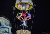 Iluminacin de la Navidad en Cartagena con espectculo areo de Peter Pan