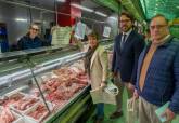 Campaa 'Lo nuestro Cartagena. Consumo productos de proximidad' en el Mercado de Santa Florentina