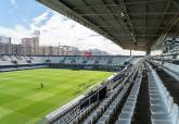 Instalacin del nuevo videomarcador en el Estadio Municipal Cartagonova