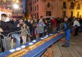 Tradicional Roscn de Reyes gigante del Ayuntamiento y COPE en la plaza del Ayuntamiento
