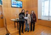 Los ganadores del concurso por comprar en los mercadillos de Cartagena reciben sus premios