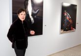 Cecilia Paredes realiza una visita guiada a su exposicin 'Un jardn lejano'