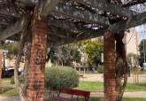 El PSOE denuncia el lamentable y peligroso estado del Parque del Ensanche