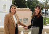 Reunin de alcaldesa Noelia Arroyo con la directiva de Amep, y su presidenta Carmen Jerez.