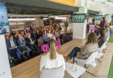 Mujeres deportistas cuentan su experiencia en la competicin de lite