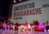 Encuentro de los finalistas del Premio Mandarache 2025 con alumnos de Cartagena
