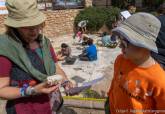 Alumnos del IES El Boho excavan en la calzada romana frente a la Milagrosa con ArqueoBoho