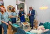 La alcaldesa y el presidente de Ucomur visitan 'Espacio de Pausa' que se ha convertido en la primera cooperativa creada en Cartagena con el apoyo de la ADLE y UCOMUR
