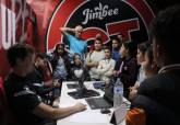 Alumnos del CEIP Cuatro Santos comparten jornada de ftbol sala con el Jimbee