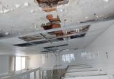 El Ayuntamiento ordena el precinto de aseos en ruina y 81 viviendas prefabricadas instaladas ilegalmente en Villas Caravaning