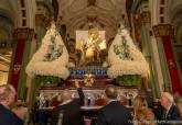 La Alcaldesa entrega a la Piedad la toalla conmemorativa de su Centenario
