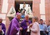 Medio millar de personas acompañan a la Piedad en la Eucaristía previa a la procesión de las Promesas