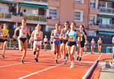 La pista municipal de atletismo se llena de pblico y atletas con el trofeo Ciudad de Cartagena