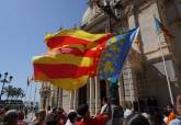 Recepcin de autoridades y falleros en el Palacio Consistorial