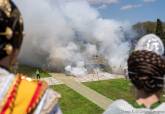 Falleros disparan en Cartagena una masclet de rcord en recuerdo a las vctimas de la dana de Valencia