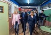 Visita al colegio pblico de La Asomada de Cartagena tras la retirada de fibrocemento del techo.
