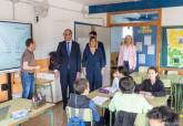 Visita al colegio pblico de La Asomada de Cartagena tras la retirada de fibrocemento del techo.