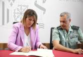Firma del protocolo de adhesin a VioGn en la Delegacin del Gobierno en Murcia