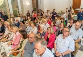 El Ayuntamiento reconoce el trabajo de medio centenar de empleados pblicos jubilados