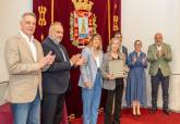 El Ayuntamiento reconoce el trabajo de medio centenar de empleados pblicos jubilados