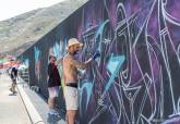 Evento de graffiti 'Fondo Negro' en el dique de La Curra, puerto de Cartagena.