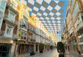 Comienza la instalacin del sistema de sombra 'Teselas' en la calle del Carmen