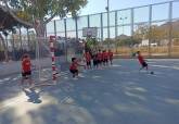 El Programa ADE y el Club Amigos Balonmano Cartagena CAB inician la 'gira' por los colegios
