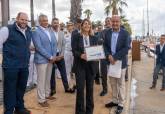 La corporación de Prácticos nombra madrina de su nueva embarcación a la alcaldesa
