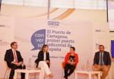 La alcaldesa Noelia Arroyo defiende un puerto ms grande, mejor conectado y sostenible en el Foro Conversa que ha organizado en la ciudad la Cadena SER
