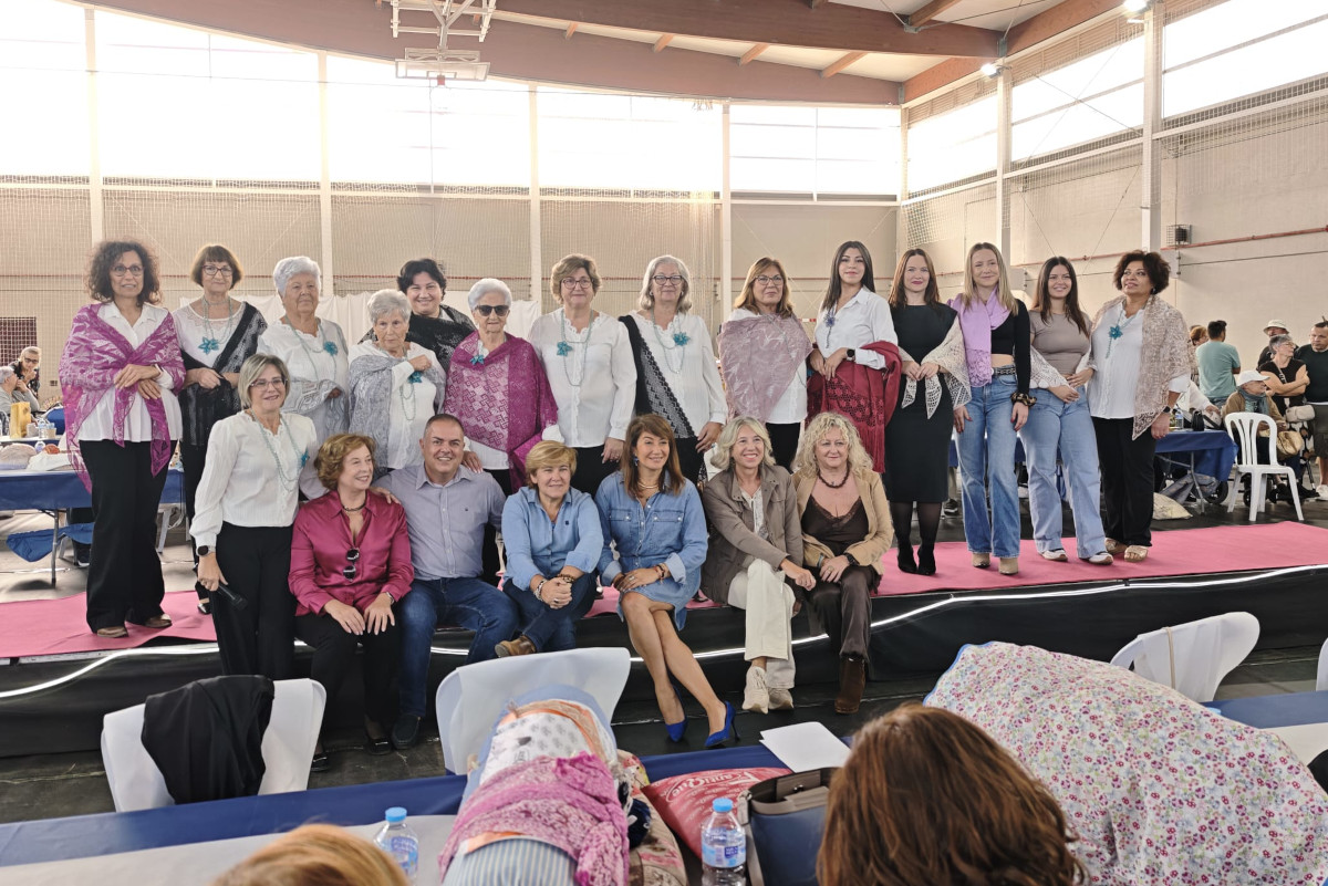 Alumbres rene a 200 bolilleras en el XXI Encuentro de Bolillo