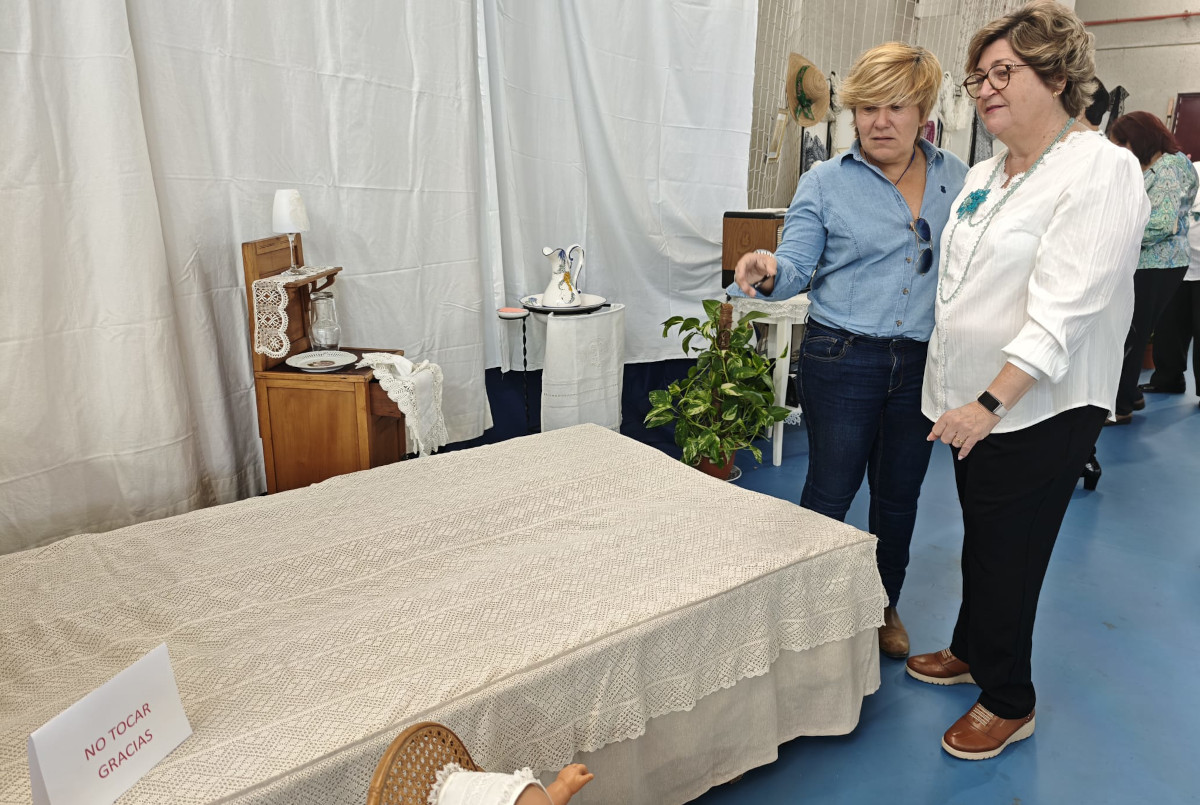 Alumbres rene a 200 bolilleras en el XXI Encuentro de Bolillo