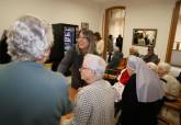 Visita de la alcaldesa al Asilo de Ancianos con motivo de la Navidad
