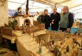 La alcaldesa visita los nacimientos de El Albujón, La Palma, La Aparecida y El Algar dentro de la ruta que fomenta esta costumbre navideña en todo el municipio. Navidad 2025-2026.