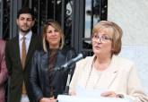 Acto de descubrimiento de placa conmemorativa en honor a Josefina Soria en la Muralla del Mar